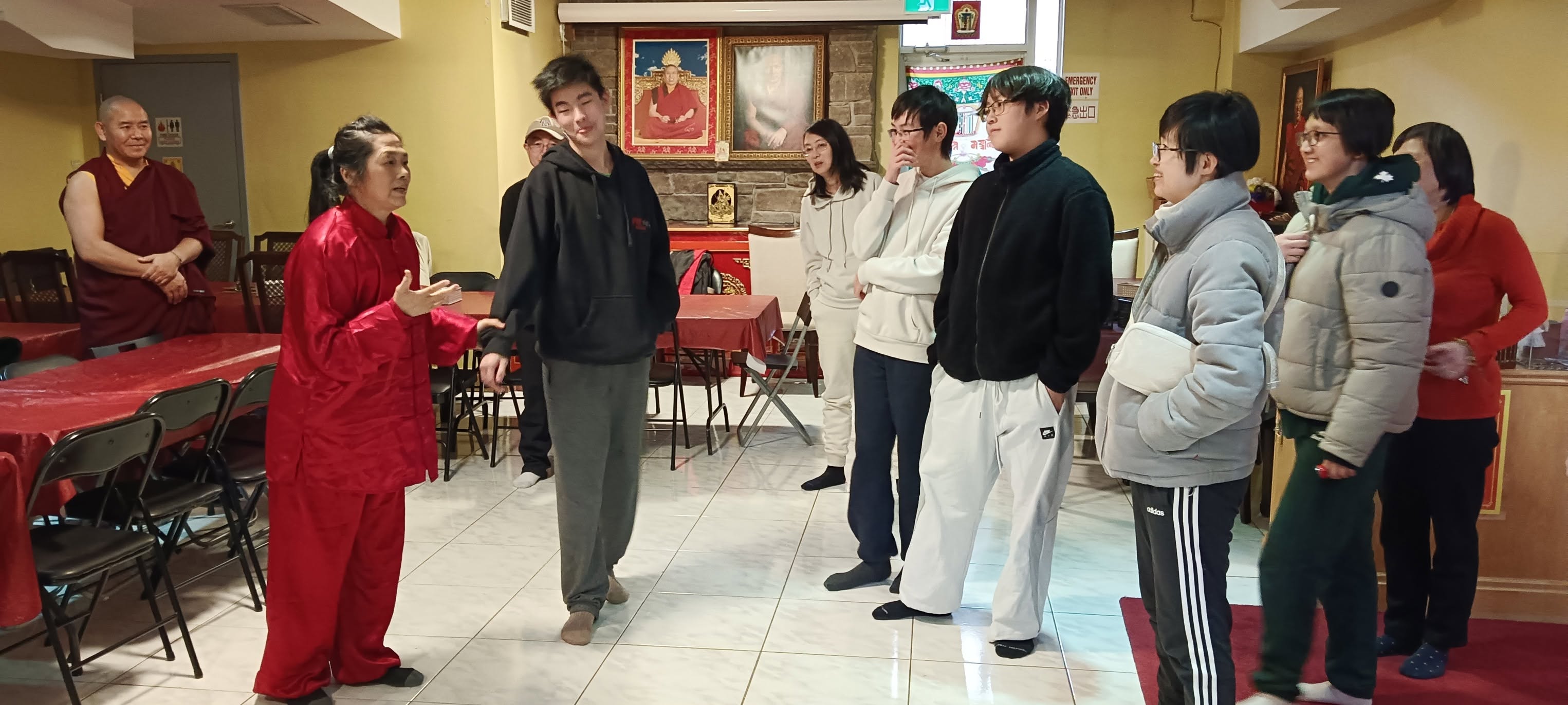 Tai Chi Playing photo 3